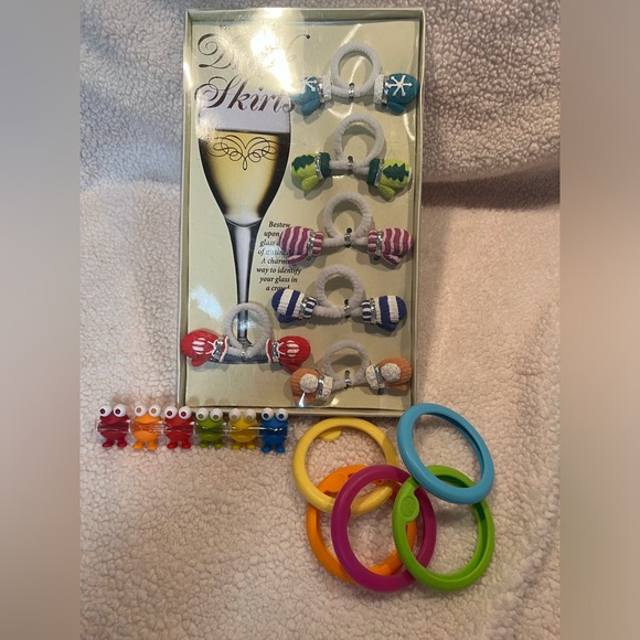 Bundle of New and almost new wine glass charms and bands 17 in all - Picture 1 of 4
